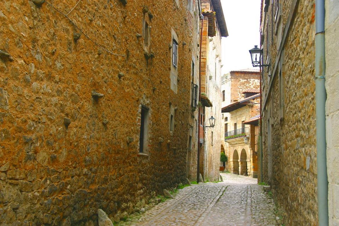 Foto de Santillana del Mar (Cantabria), España