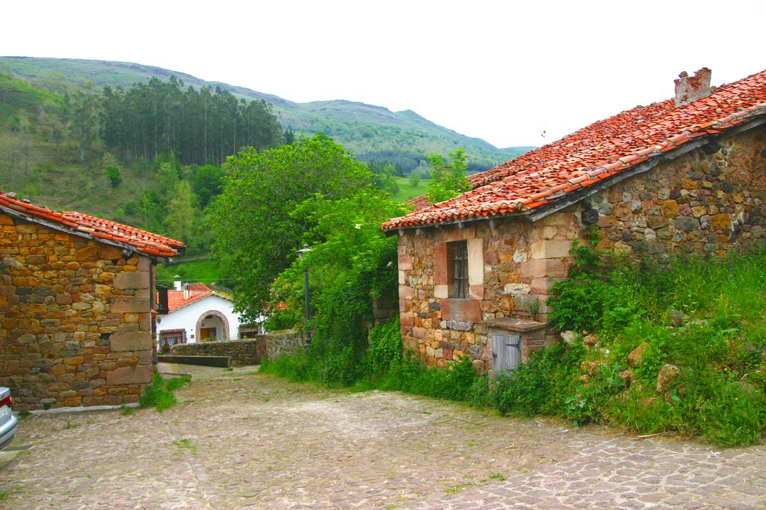 Foto de Carmona (Cantabria), España