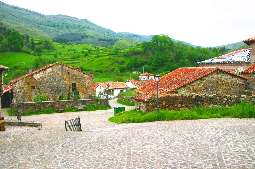 Foto de Carmona (Cantabria), España