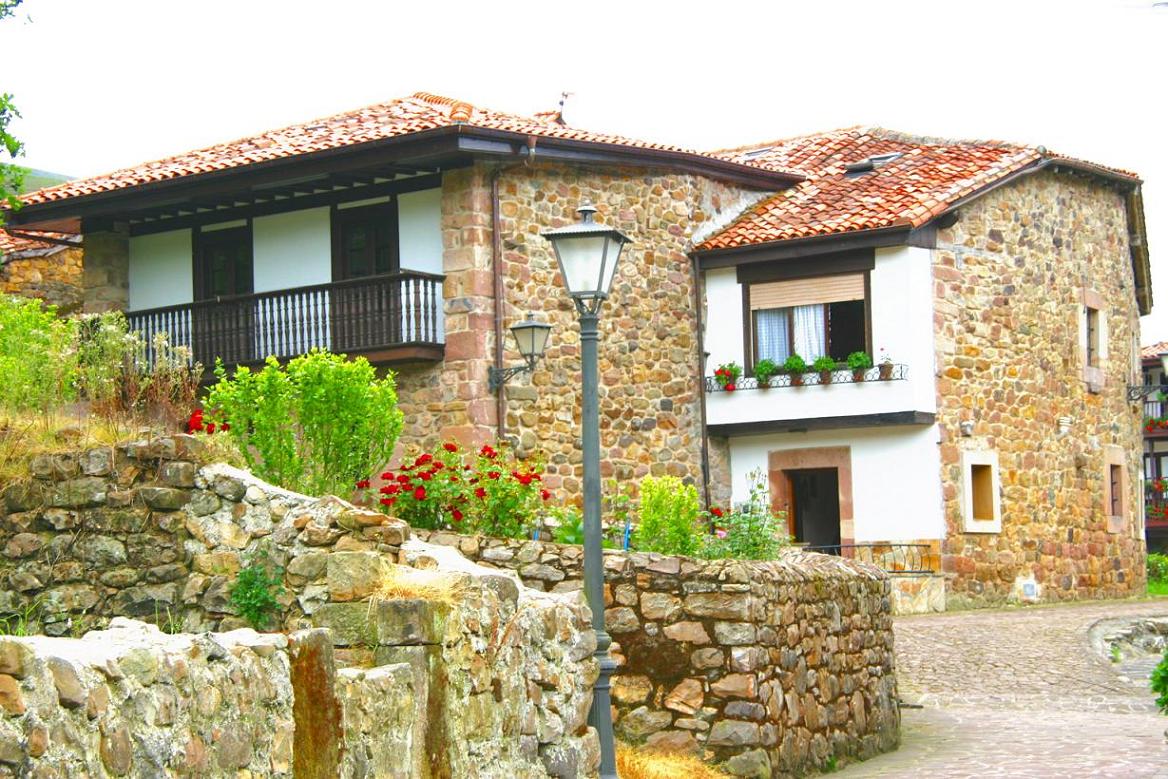 Foto de Carmona (Cantabria), España