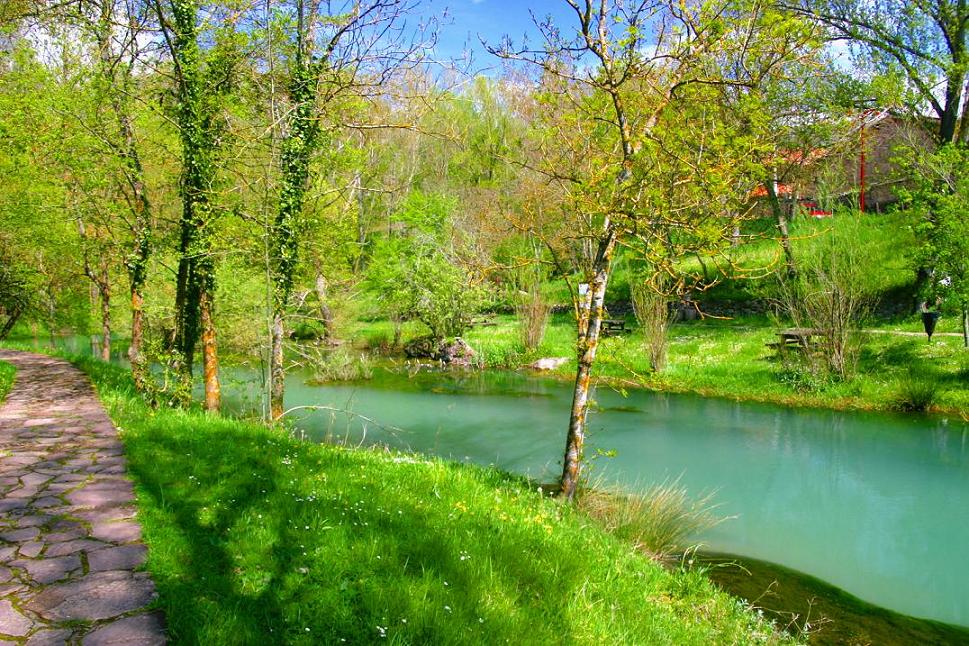 Foto de Fontibre (Cantabria), España