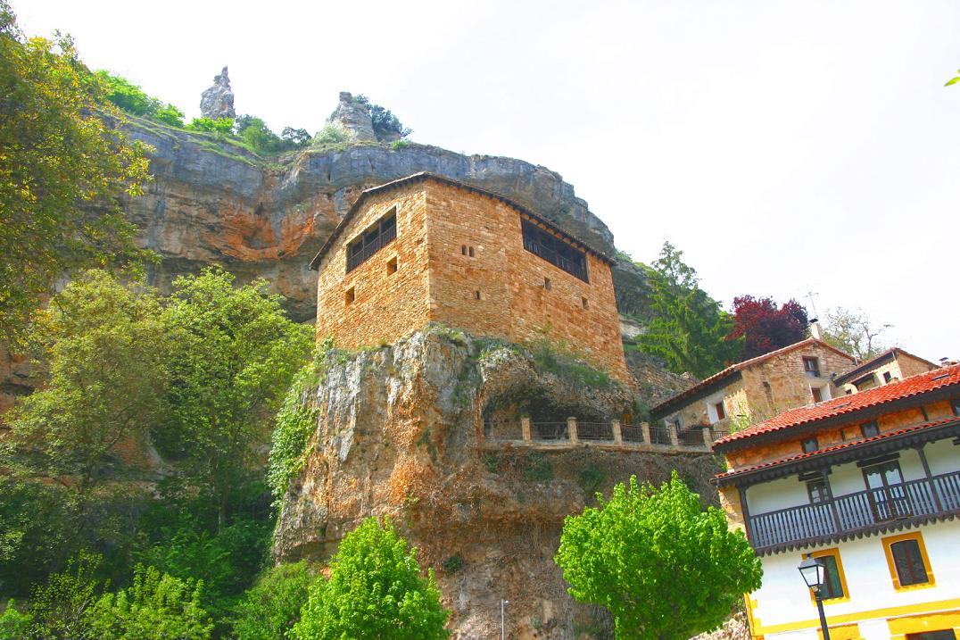 Foto de Orbaneja del Castillo (Burgos), España