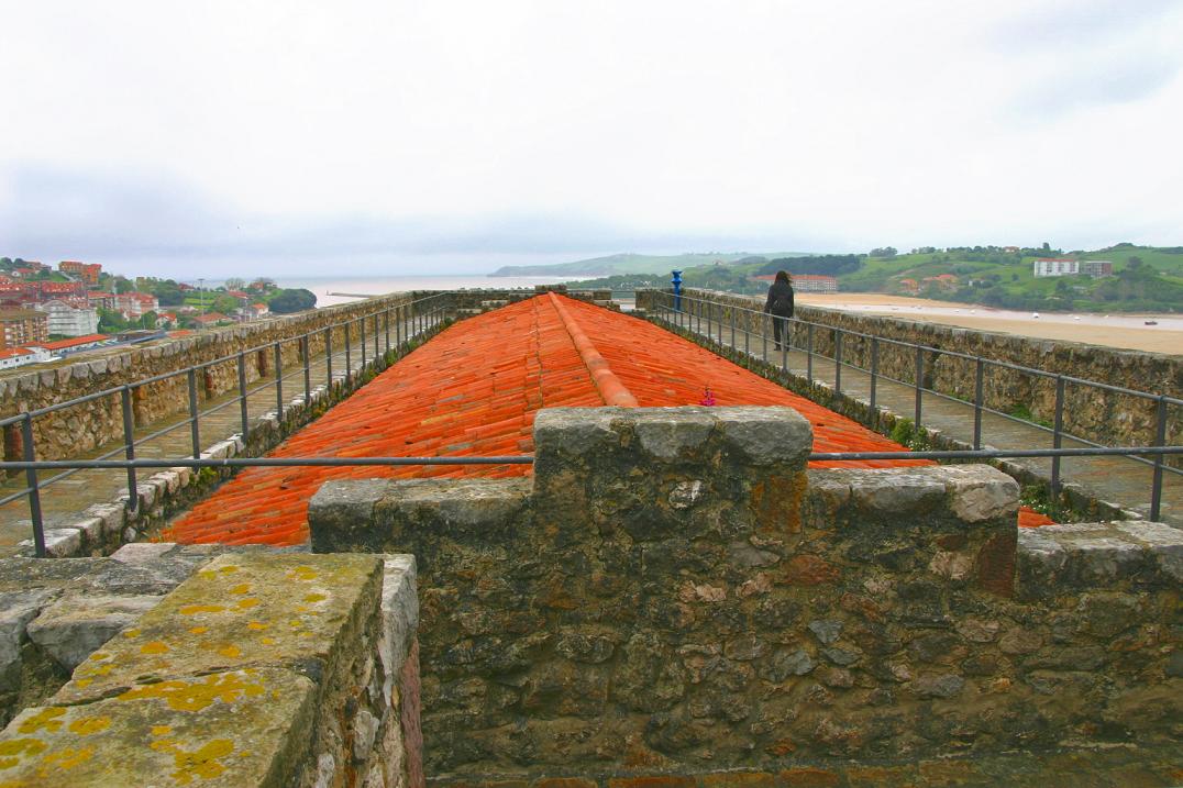 Foto de San Vicente de la Barquera (Cantabria), España