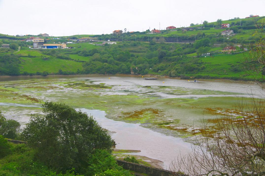 Foto de San Vicente de la Barquera (Cantabria), España