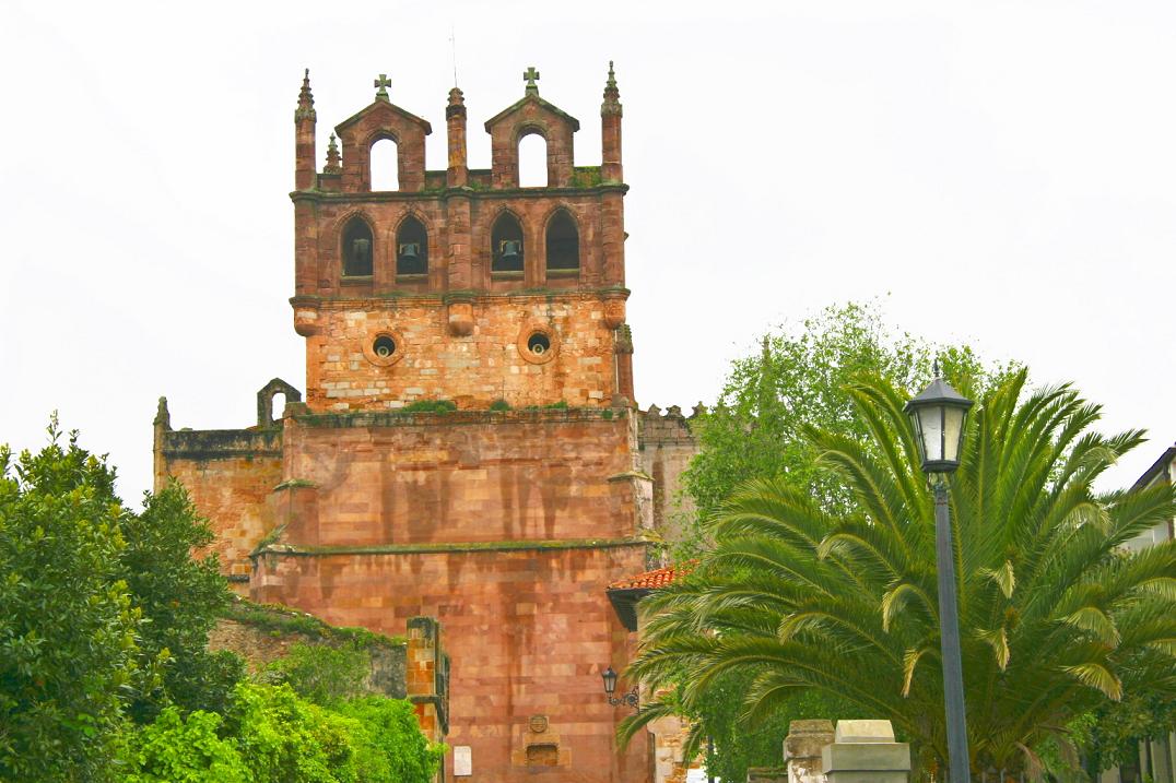 Foto de San Vicente de la Barquera (Cantabria), España