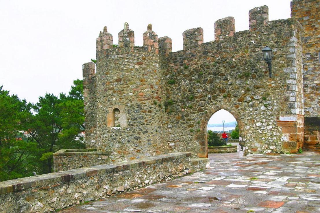 Foto de San Vicente de la Barquera (Cantabria), España