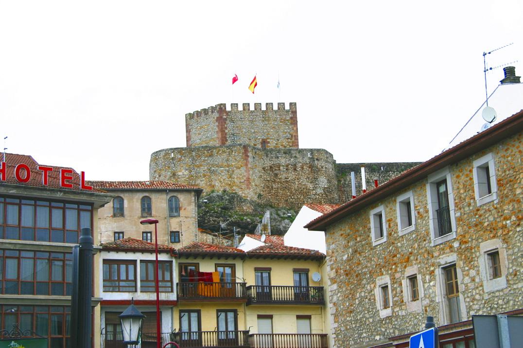 Foto de San Vicente de la Barquera (Cantabria), España