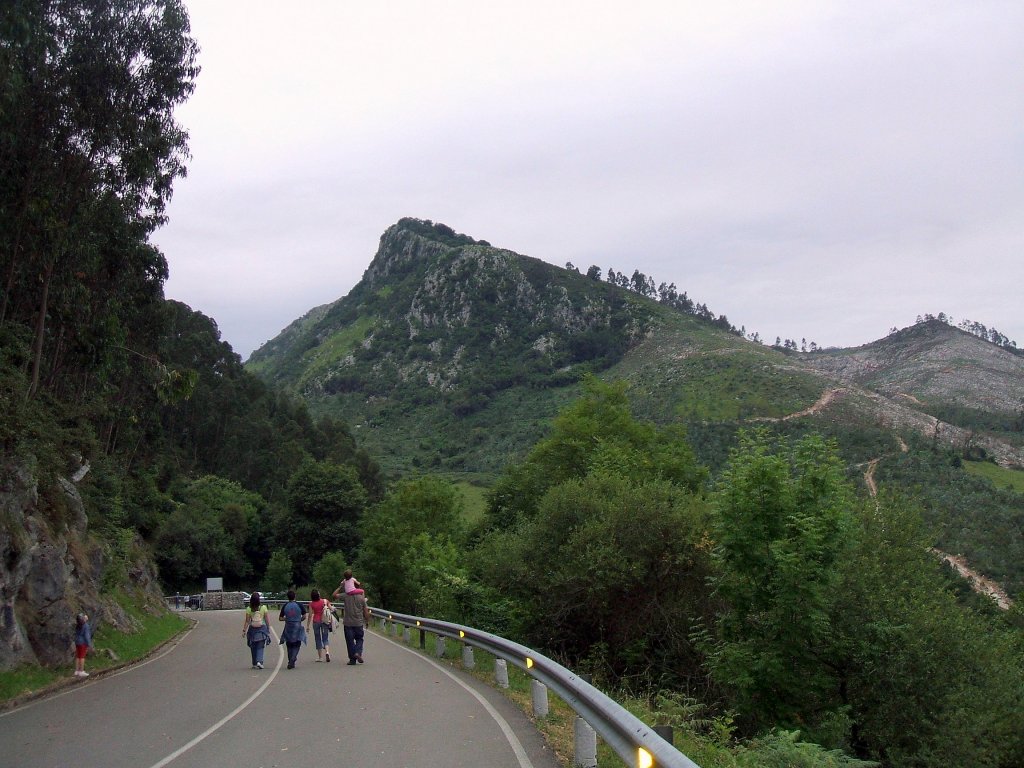 Foto de Puente Viesgo (Cantabria), España