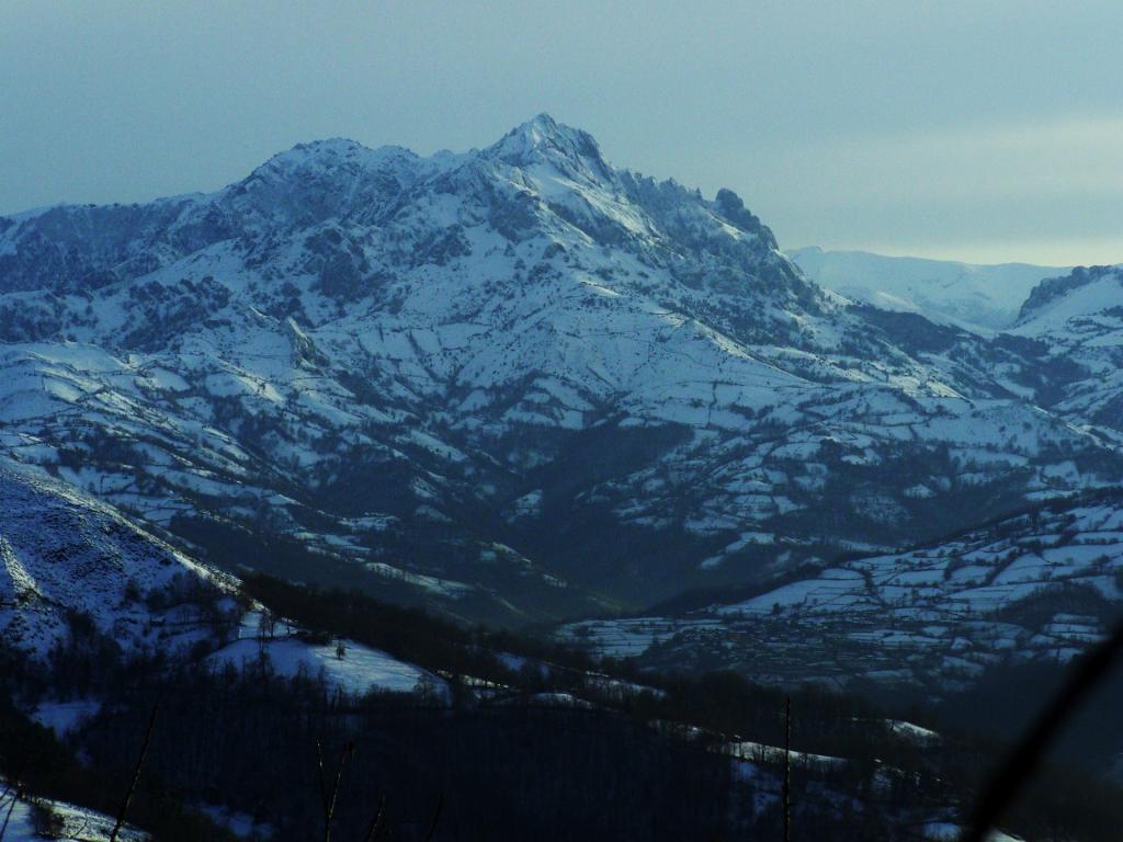 Foto de Peña Mea (Asturias), España