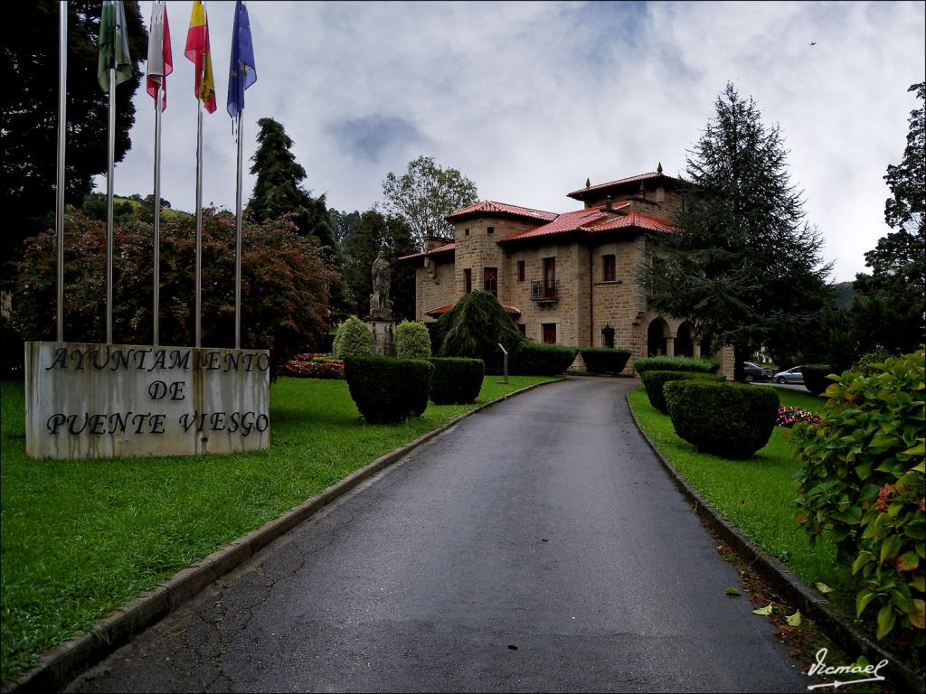 Foto de Puente Viesgo (Cantabria), España