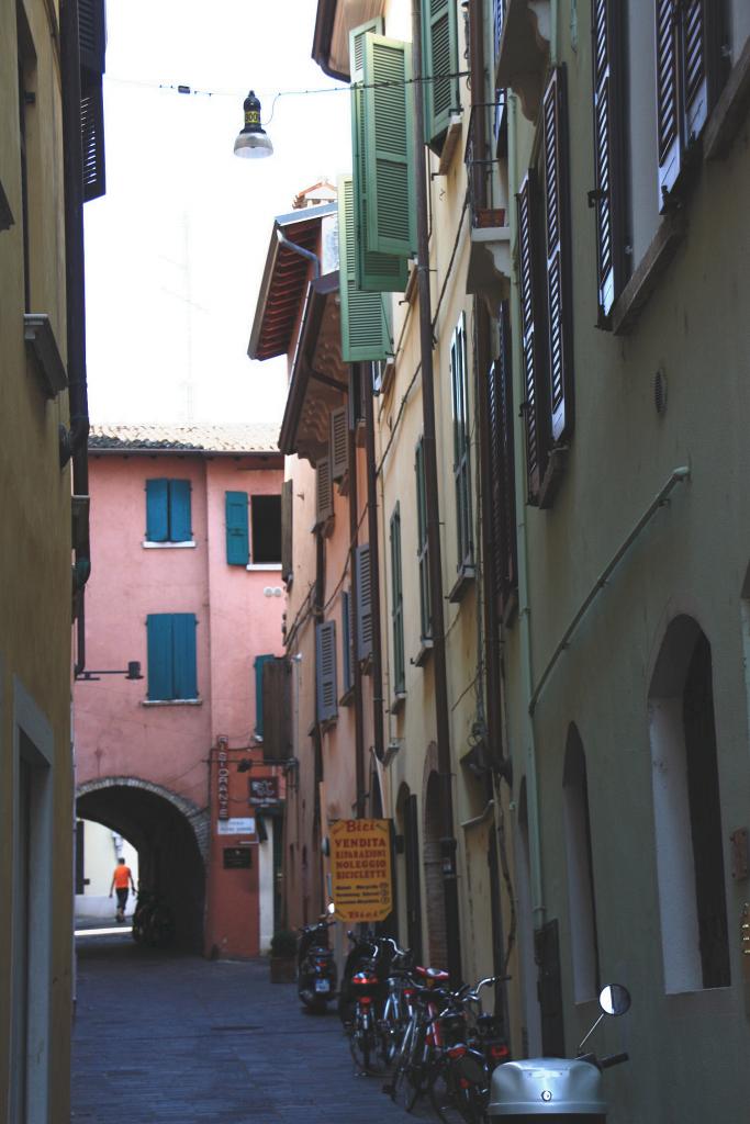 Foto de Desenzano del Garda, Italia