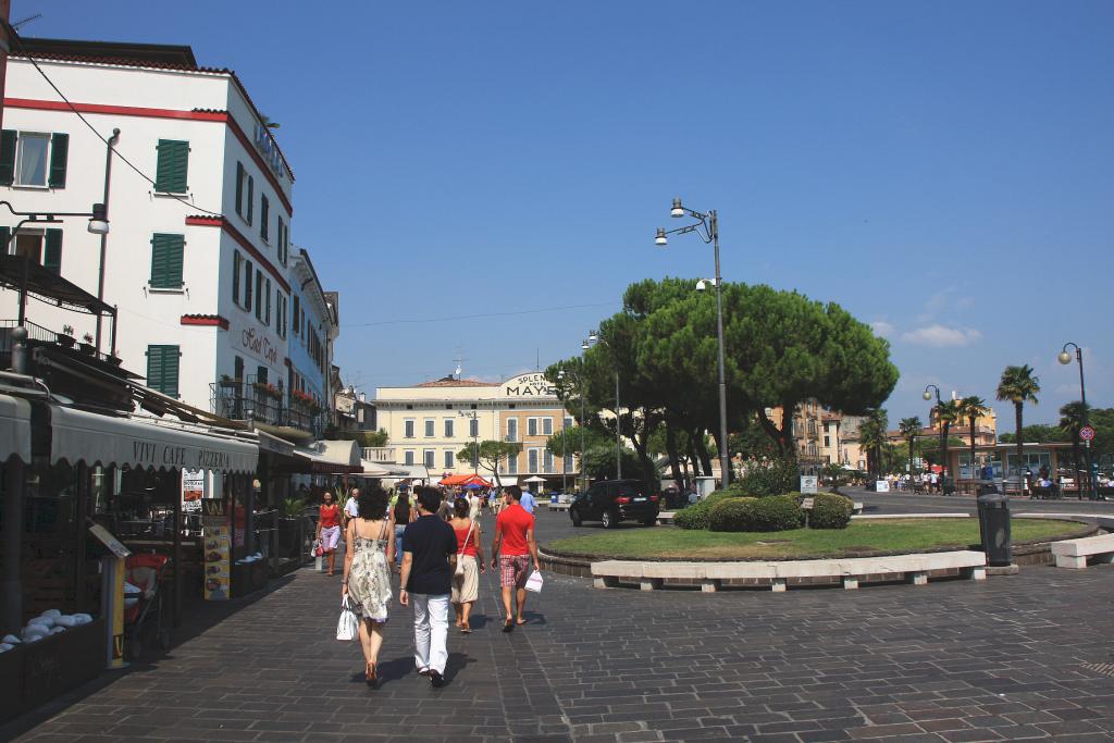 Foto de Desenzano del Garda, Italia