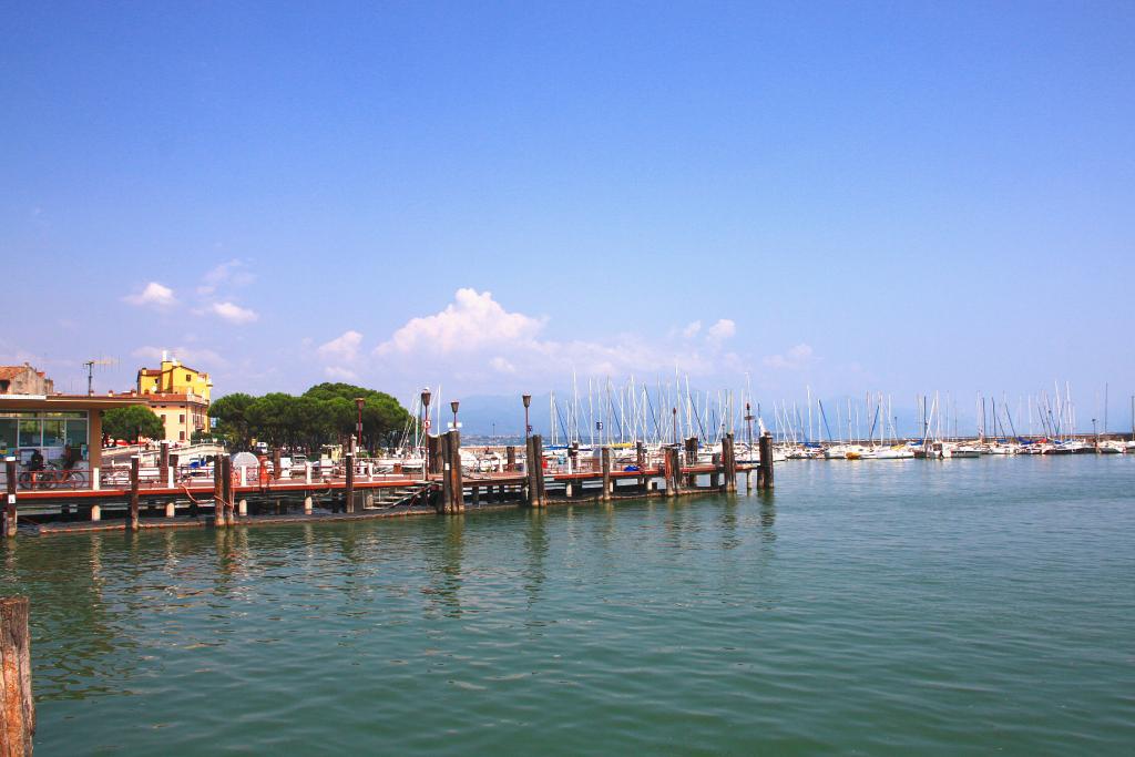 Foto de Desenzano del Garda, Italia