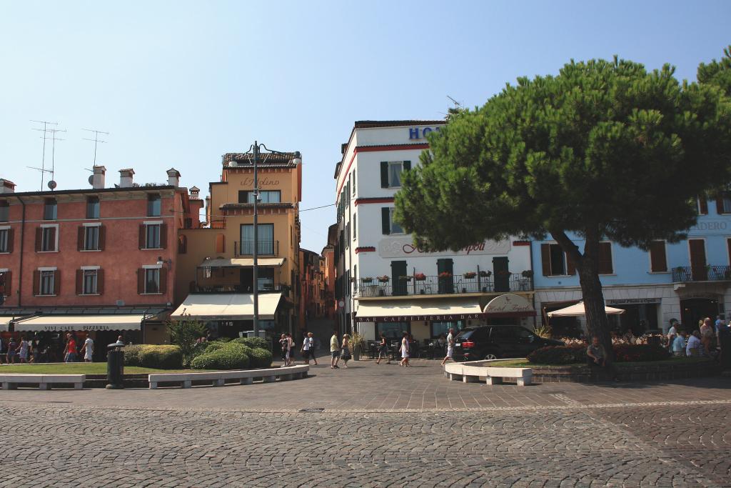 Foto de Desenzano del Garda, Italia