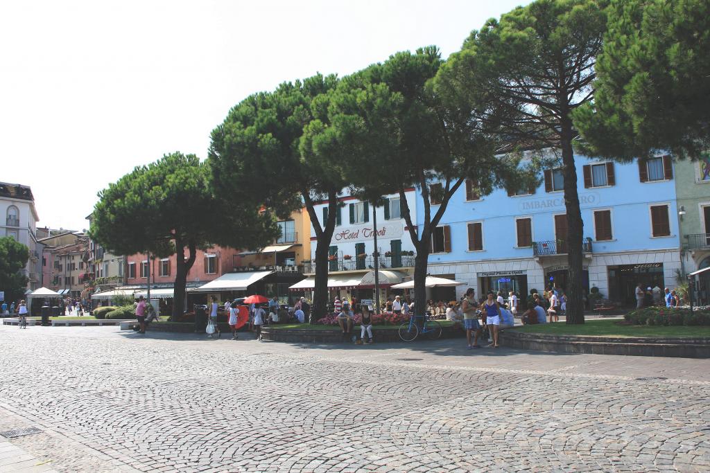 Foto de Desenzano del Garda, Italia