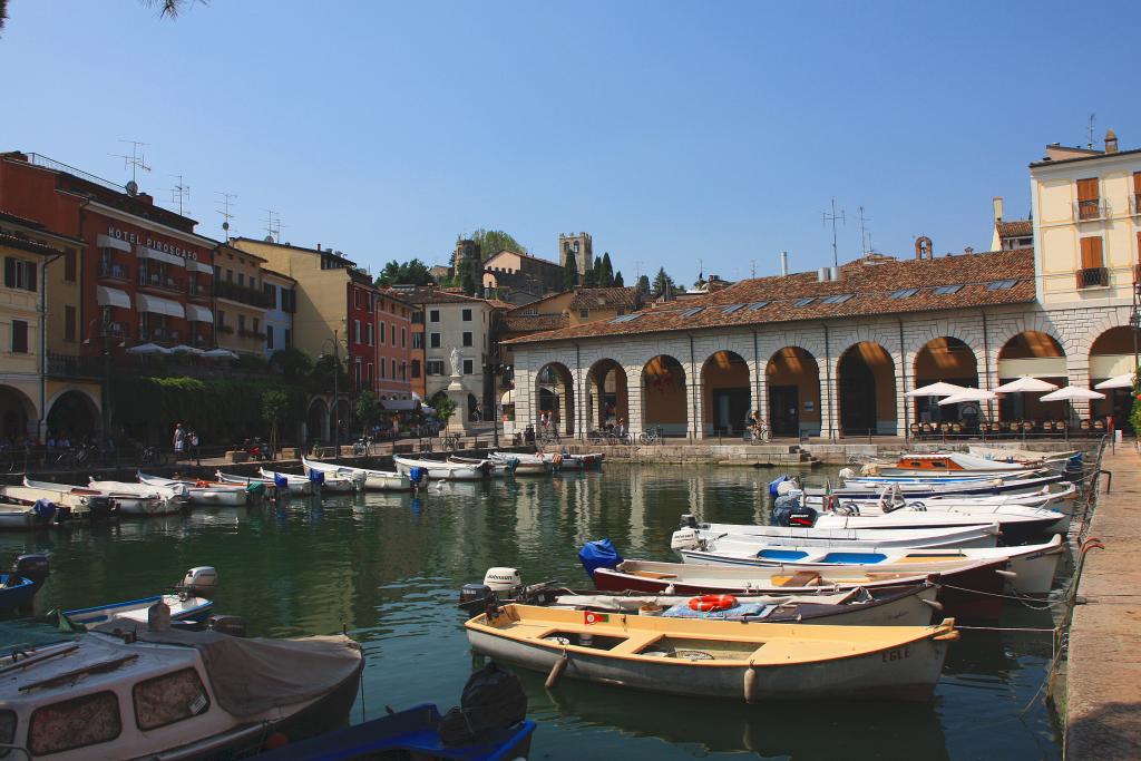 Foto de Desenzano del Garda, Italia