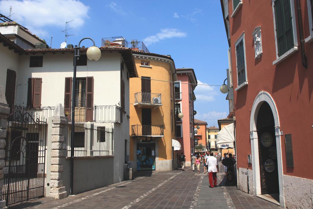 Foto de Desenzano del Garda, Italia