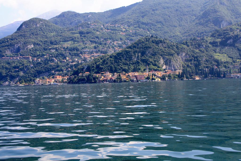 Foto de Varenna, Italia