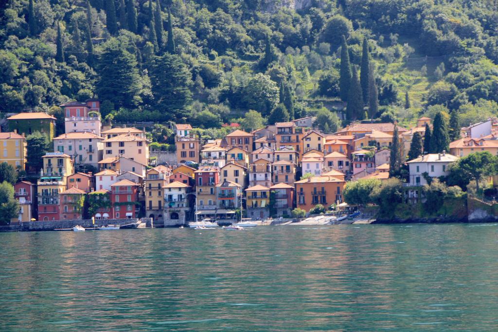 Foto de Varenna, Italia