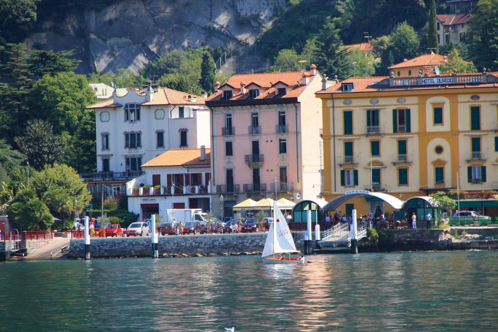 Foto de Varenna, Italia