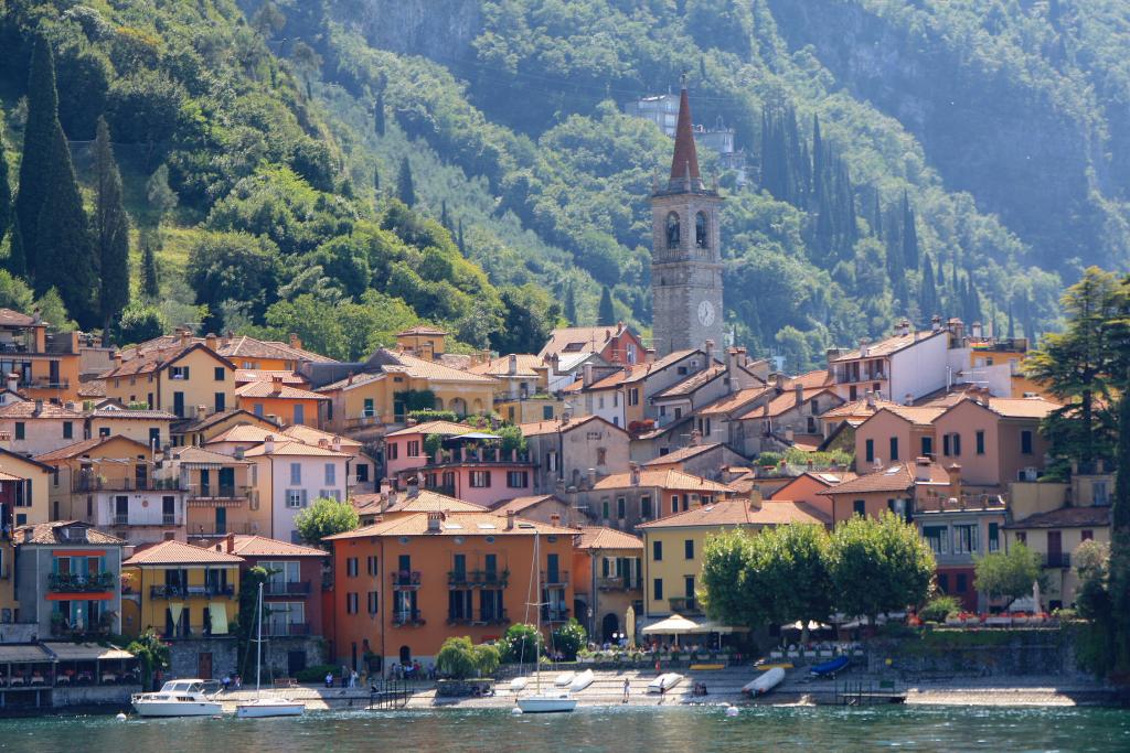 Foto de Varenna, Italia