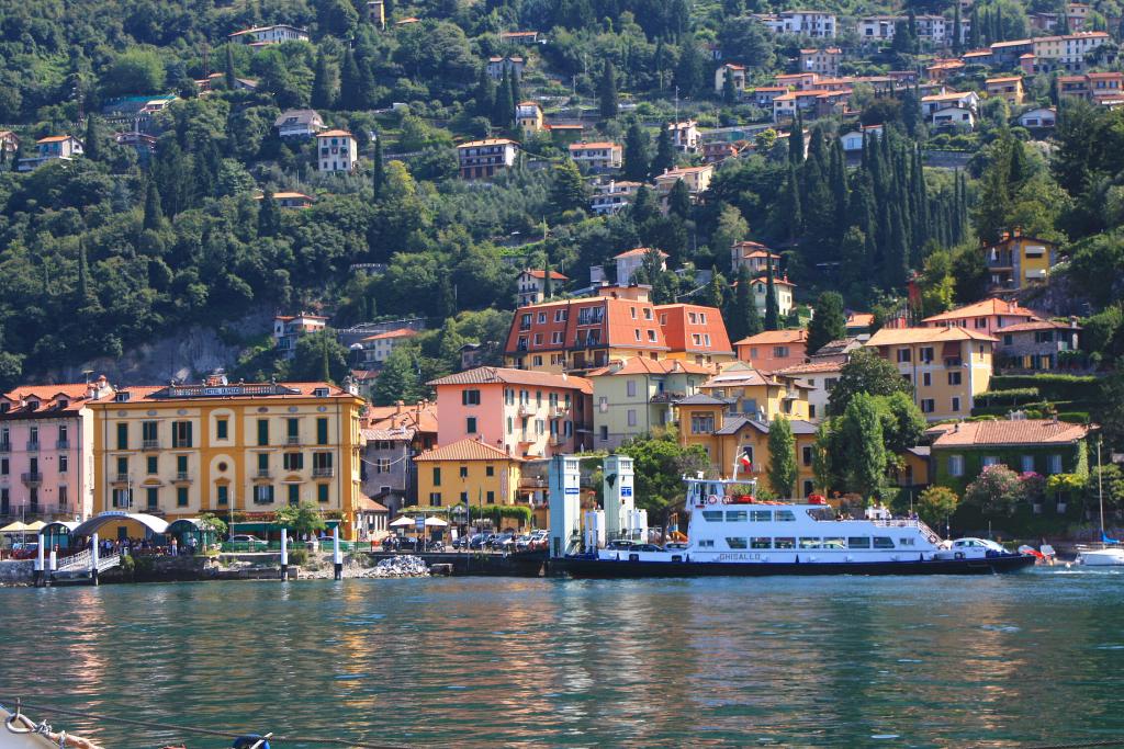 Foto de Varenna, Italia