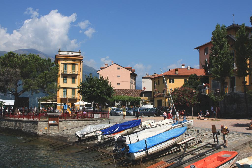 Foto de Varenna, Italia