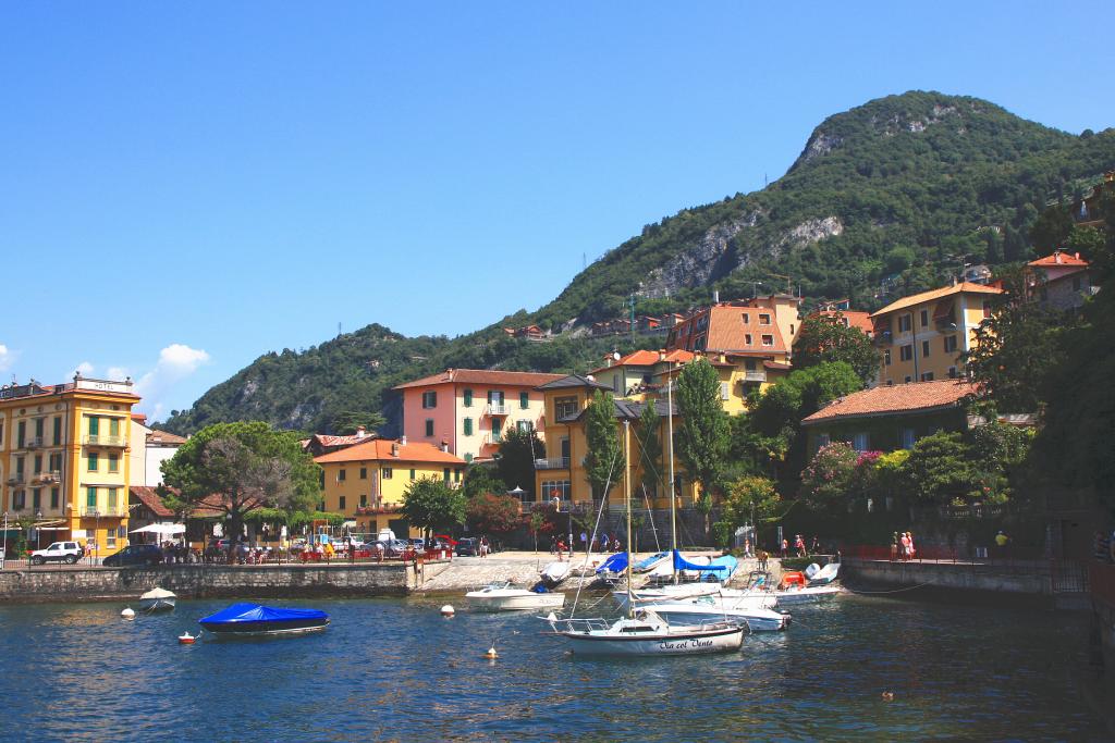 Foto de Varenna, Italia