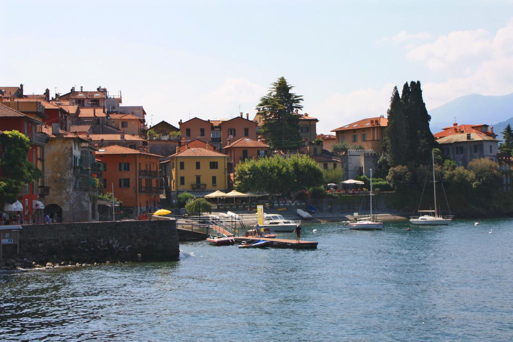 Foto de Varenna, Italia