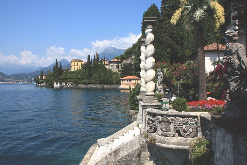 Foto de Varenna, Italia