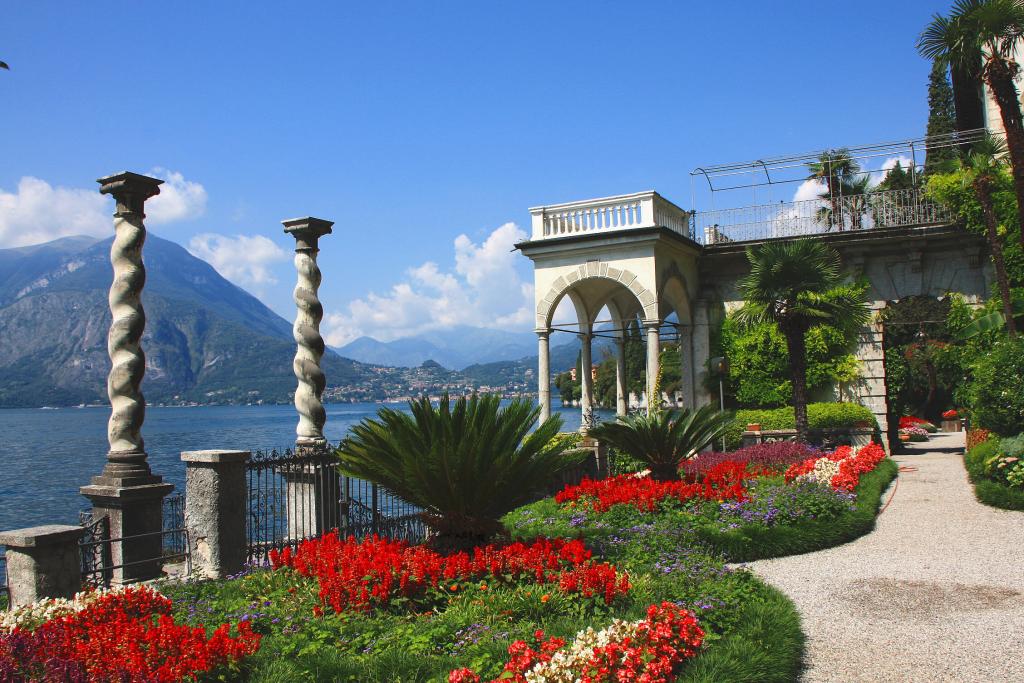 Foto de Varenna, Italia