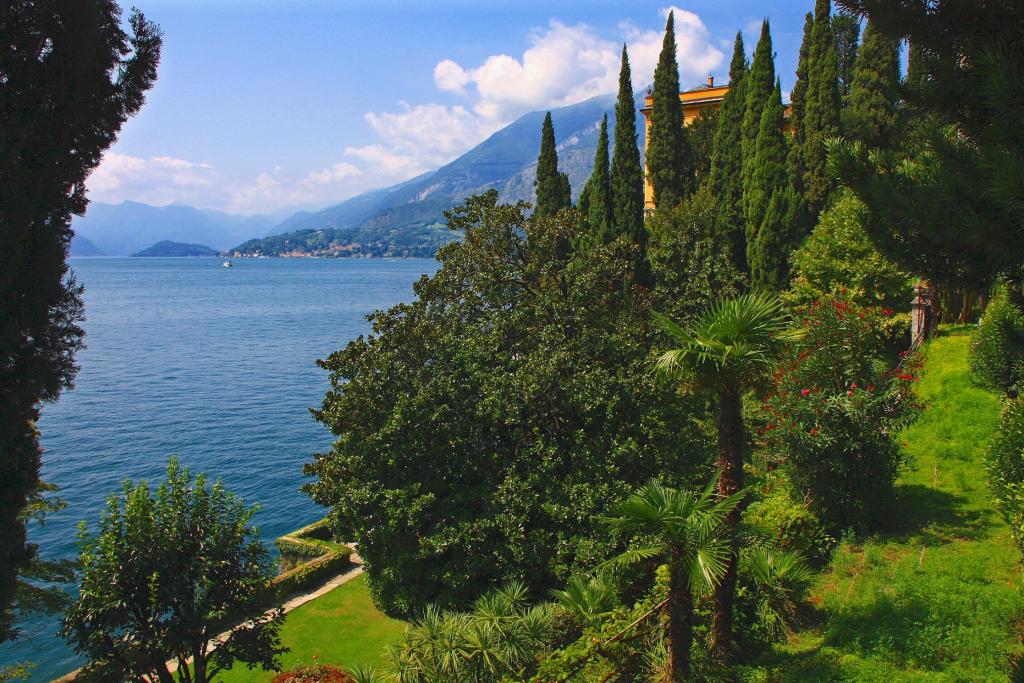 Foto de Varenna, Italia