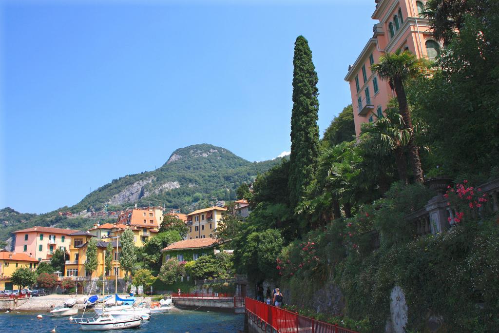 Foto de Varenna, Italia