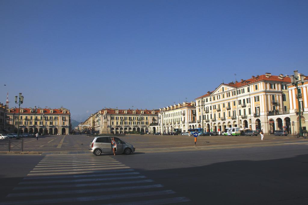 Foto de Cuneo, Italia