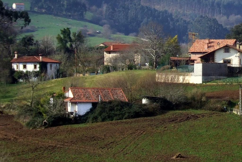 Foto de Argomilla de Cayon (Cantabria), España