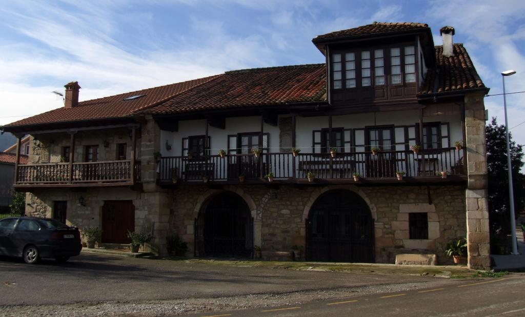 Foto de Argomilla de Cayon (Cantabria), España