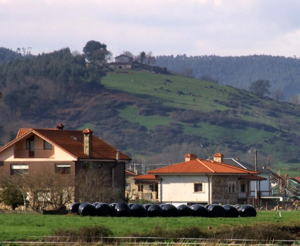 Foto de Argomilla de Cayon (Cantabria), España