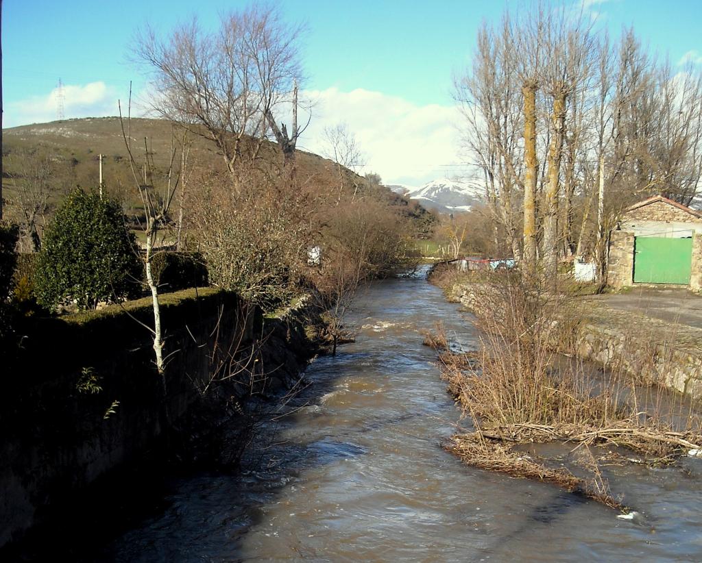 Foto de Cervatos (Cantabria), España