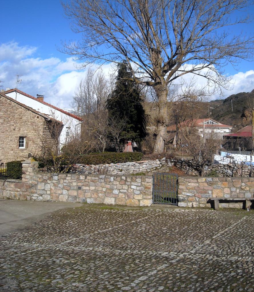 Foto de Cervatos (Cantabria), España