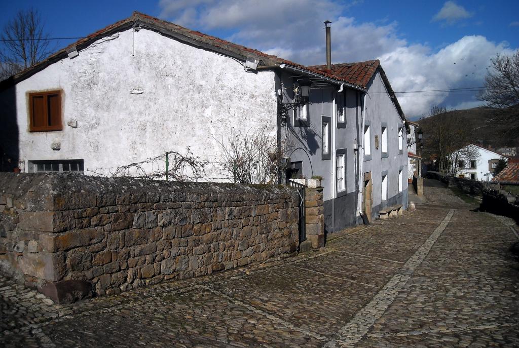 Foto de Cervatos (Cantabria), España