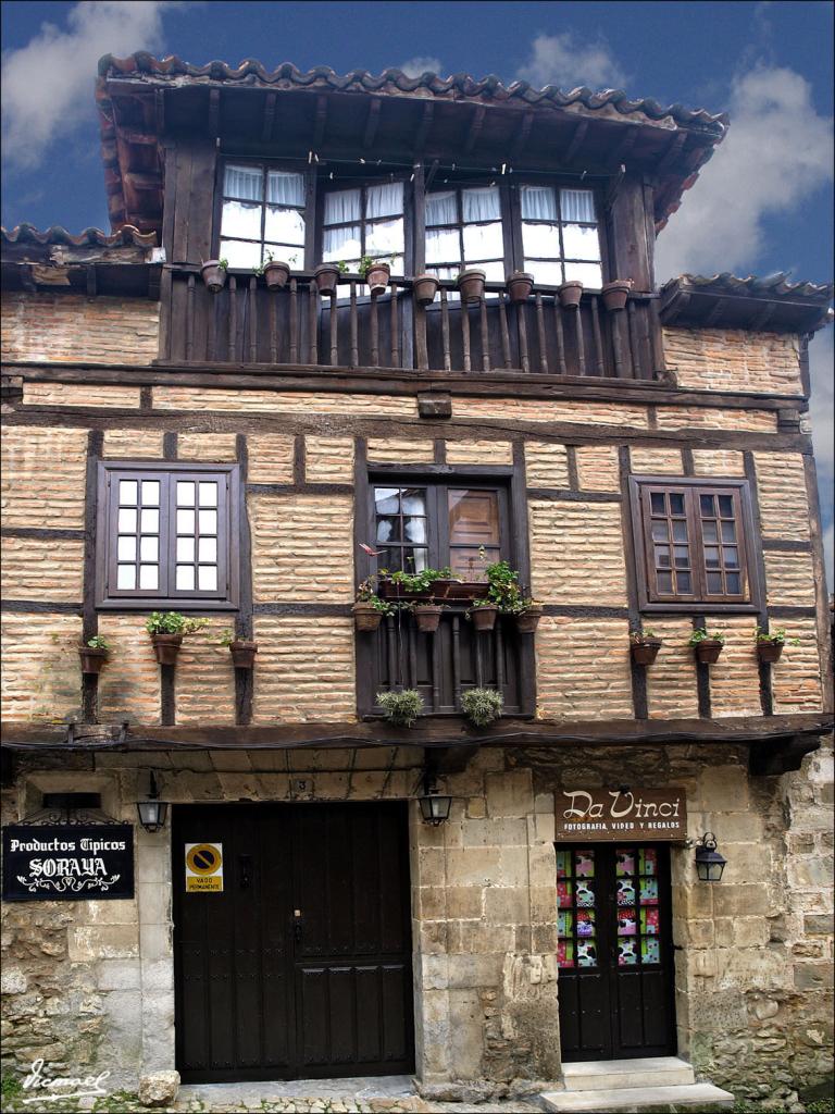 Foto de Santillana del Mar (Cantabria), España