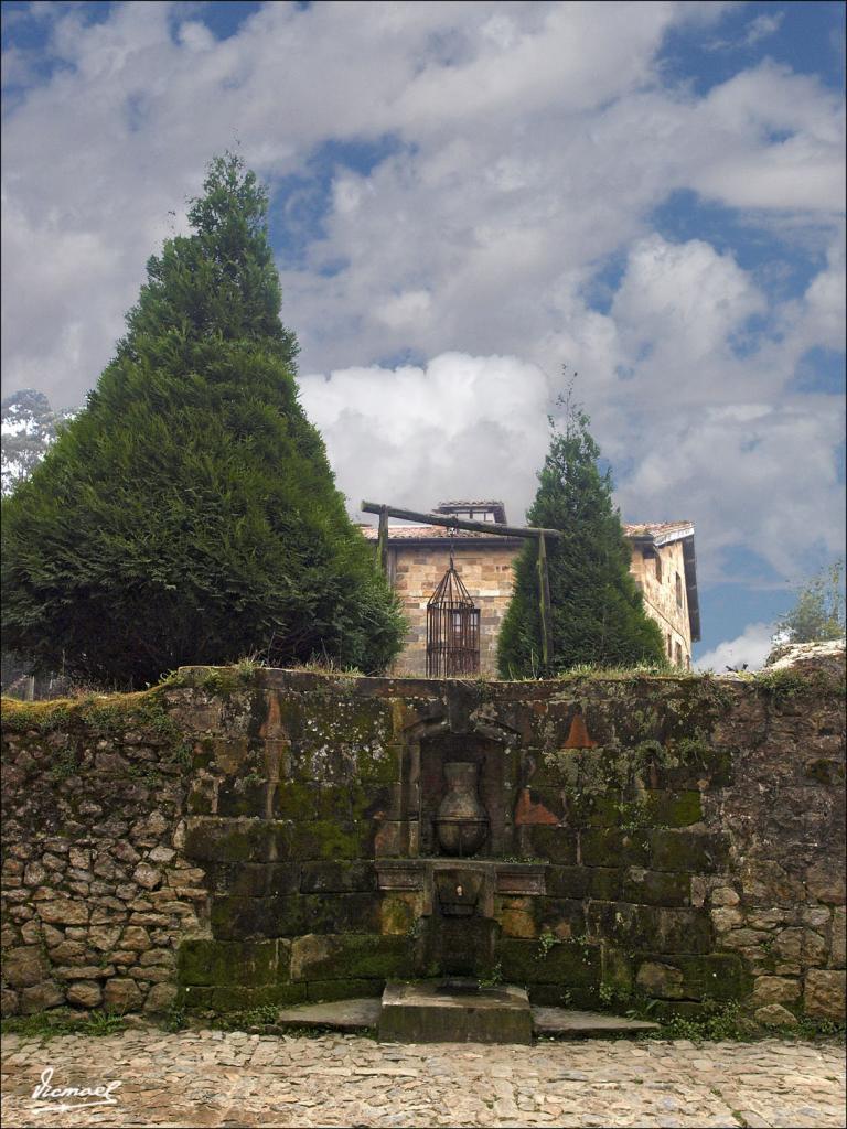 Foto de Santillana del Mar (Cantabria), España