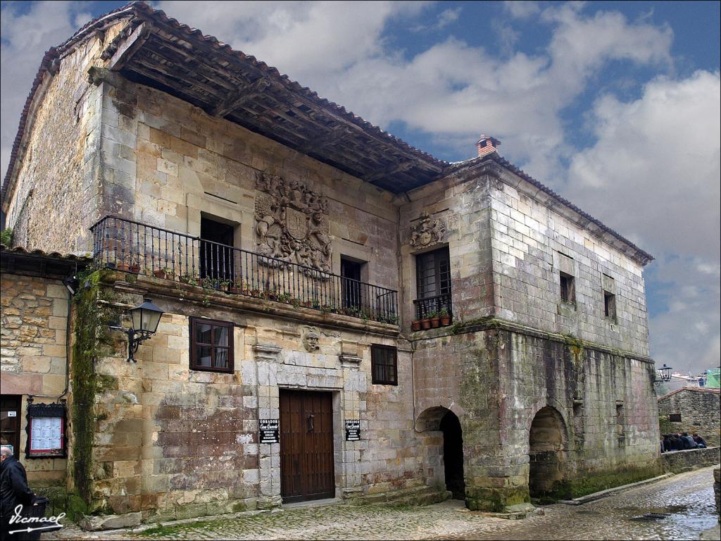 Foto de Santillana del Mar (Cantabria), España