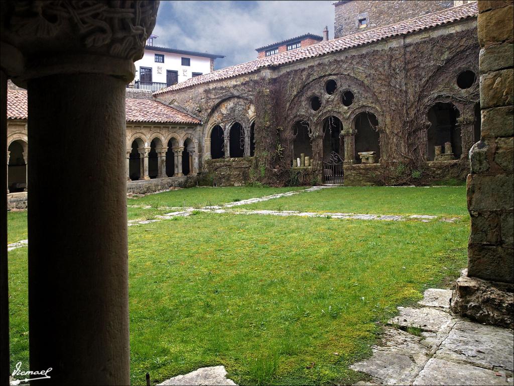 Foto de Santillana del Mar (Cantabria), España