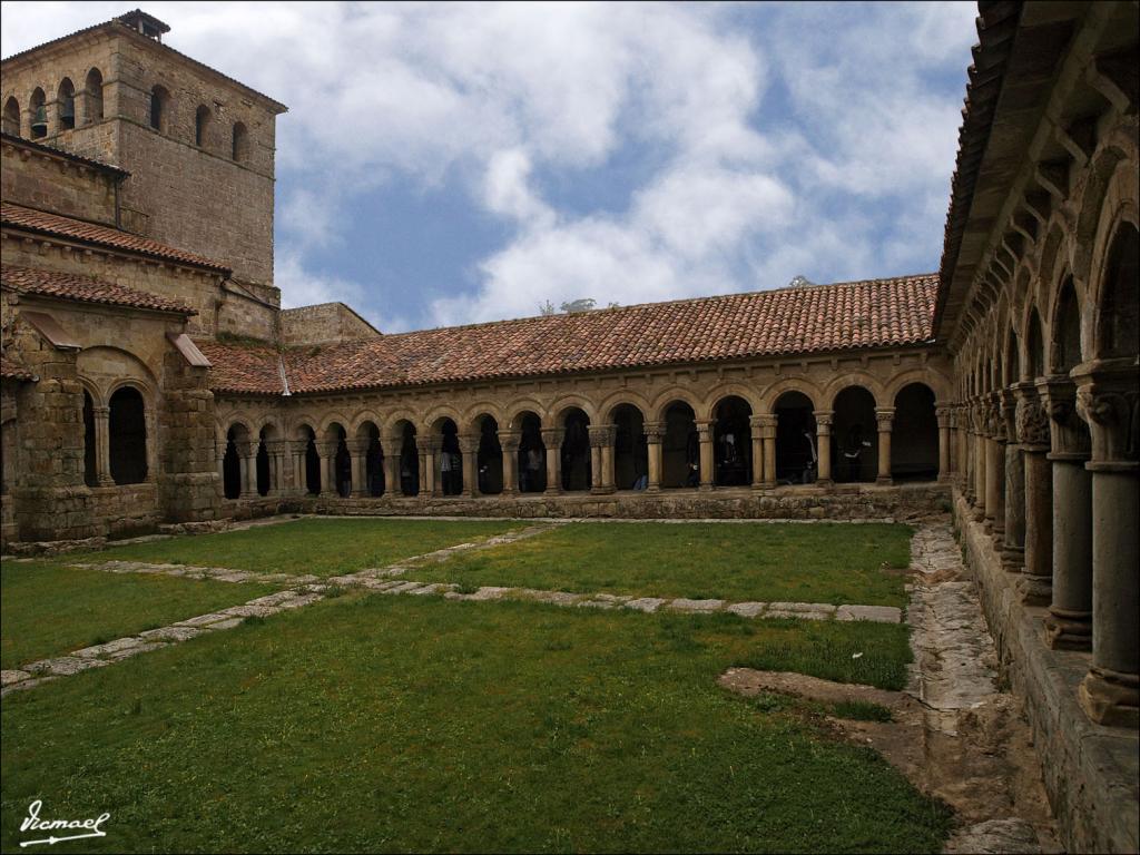 Foto de Santillana del Mar (Cantabria), España