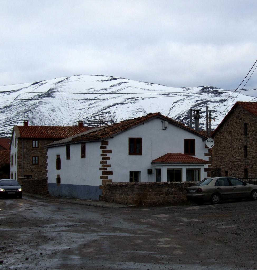 Foto de Manzandrero (Cantabria), España