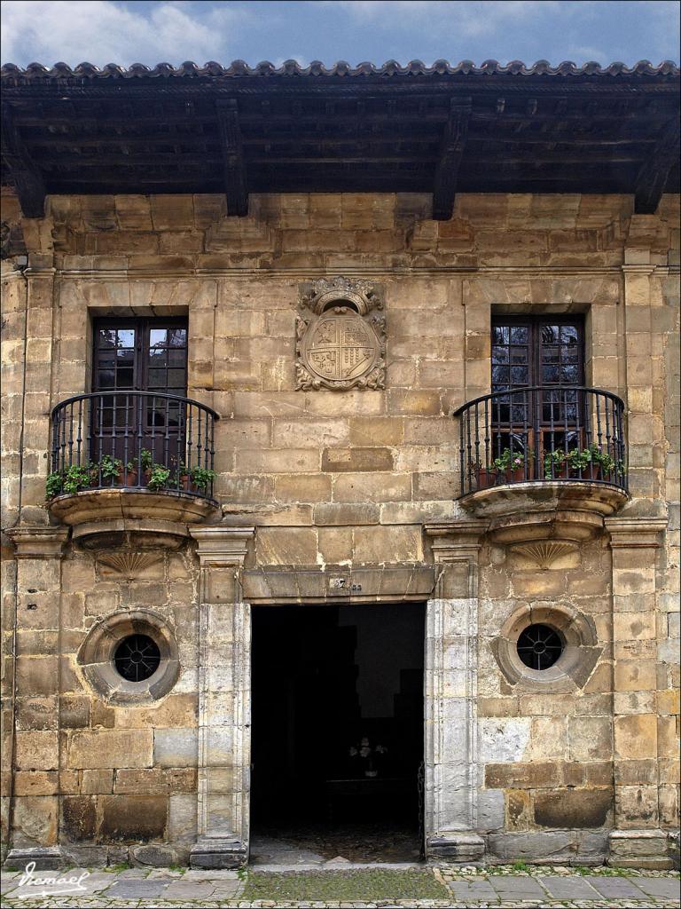 Foto de Santillana del Mar (Cantabria), España