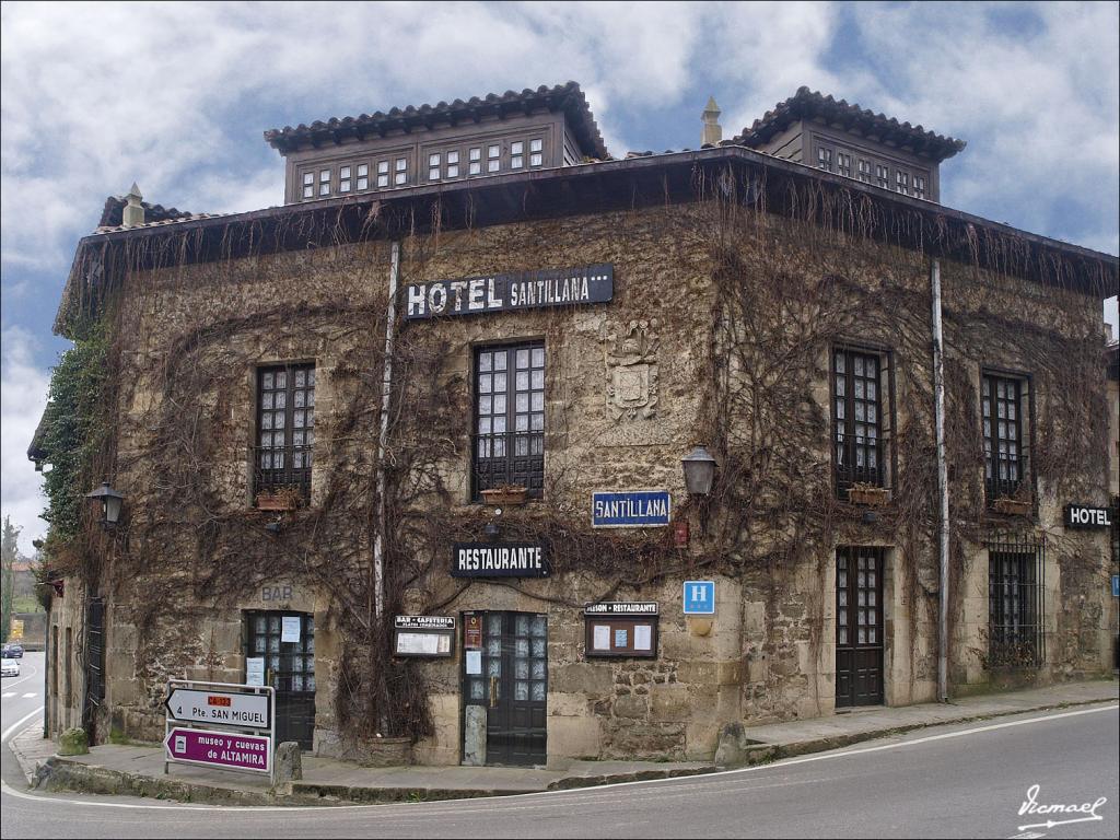 Foto de Santillana del Mar (Cantabria), España