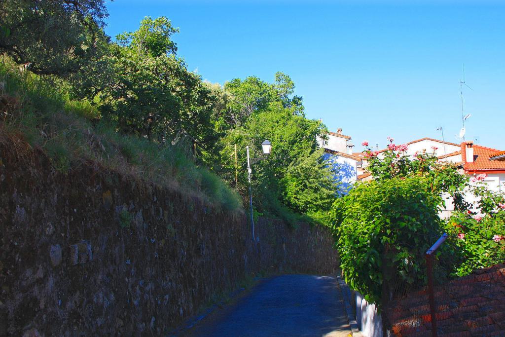 Foto de Santa Cruz del Valle (Ávila), España