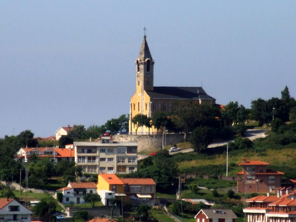 Foto de Peña Castillo (Cantabria), España